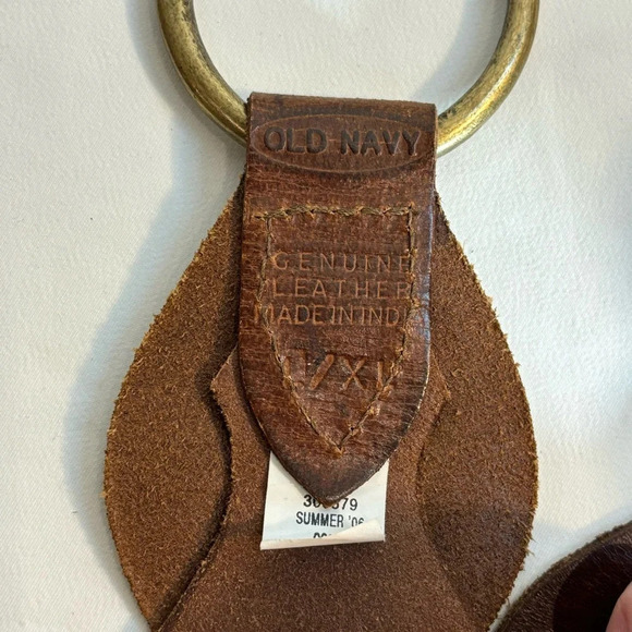 OLD NAVY Sz L-XL Leather Belt J-Hook Closure Intertwined Loops Vintage O-ring - Picture 3 of 5